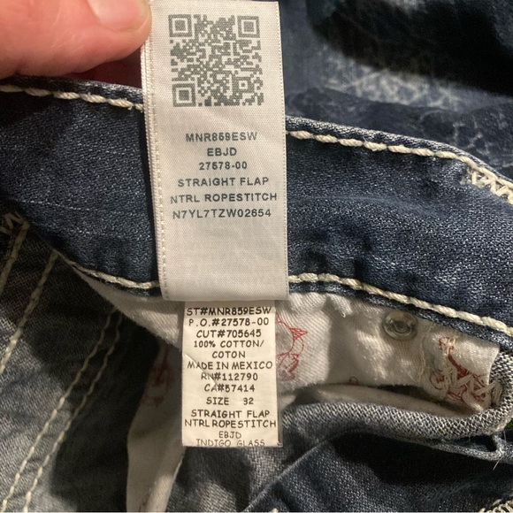 Rare! True Religion Straight Ropestitch in “INDIGO GLASS” wash 32x33 - Picture 6 of 7
